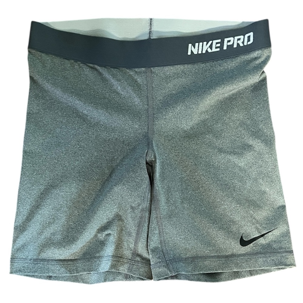 Nike Pro Shirts Running 6.5” Inseam Grey Women’s Size Small